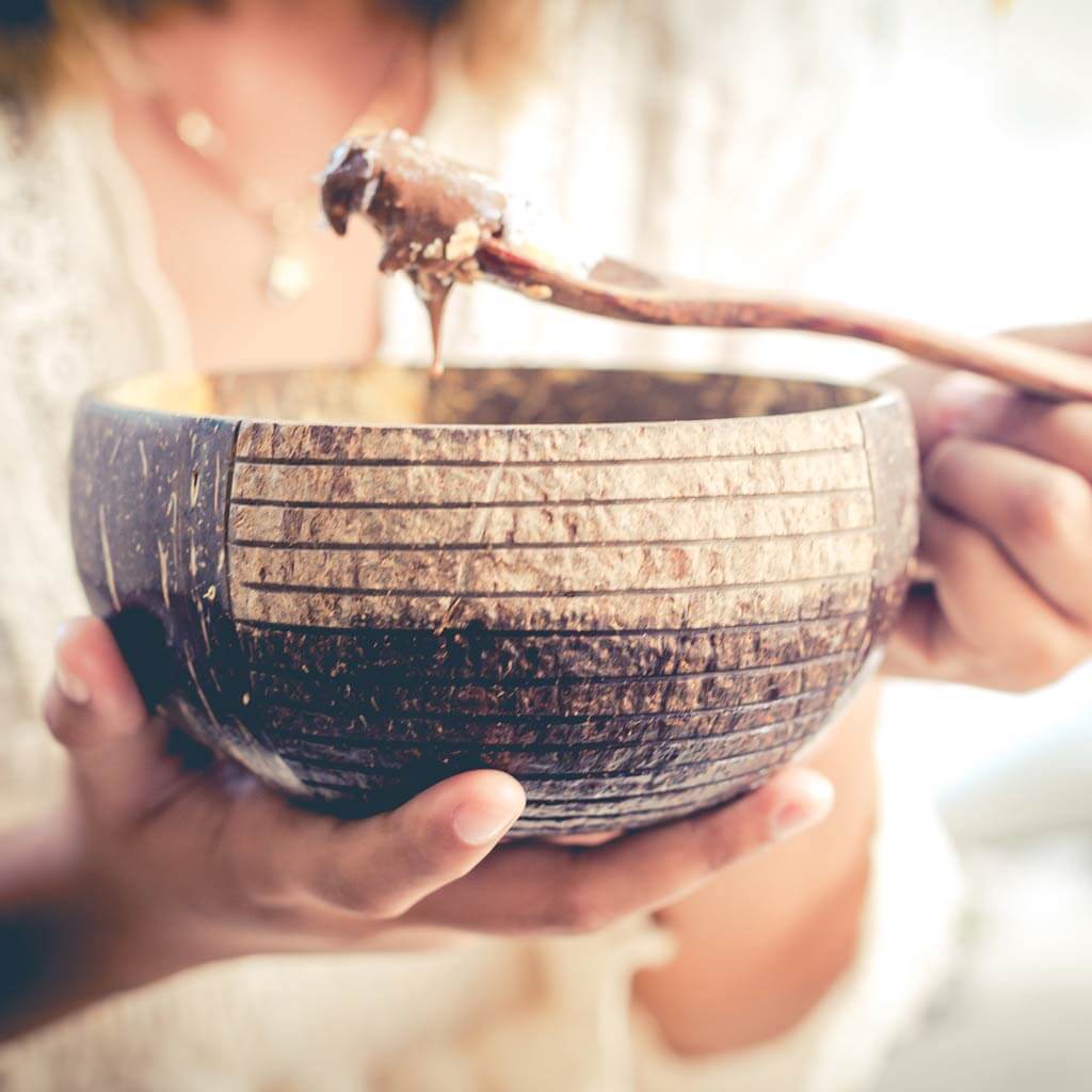 Patterned Coconut Bowls & Spoons | Set of 4 | Jungle Culture