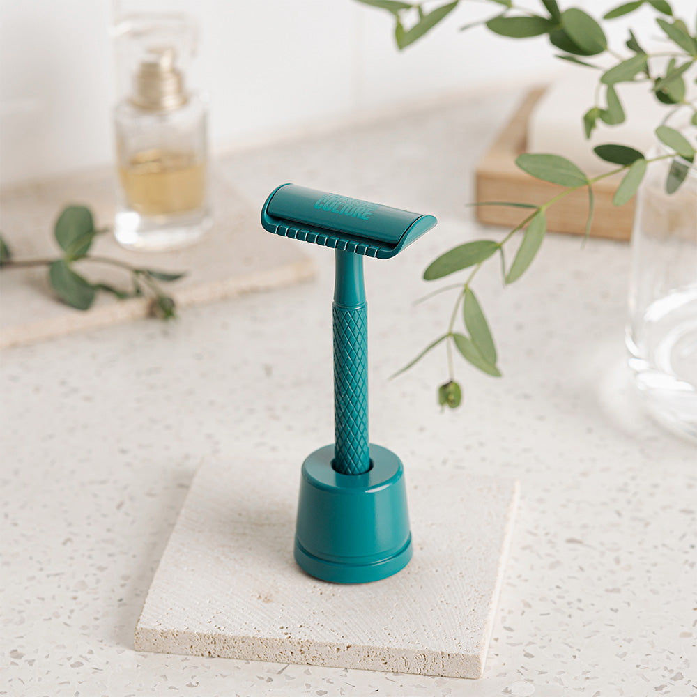 Diamond Grip Safety Razor | Includes 10 Blades