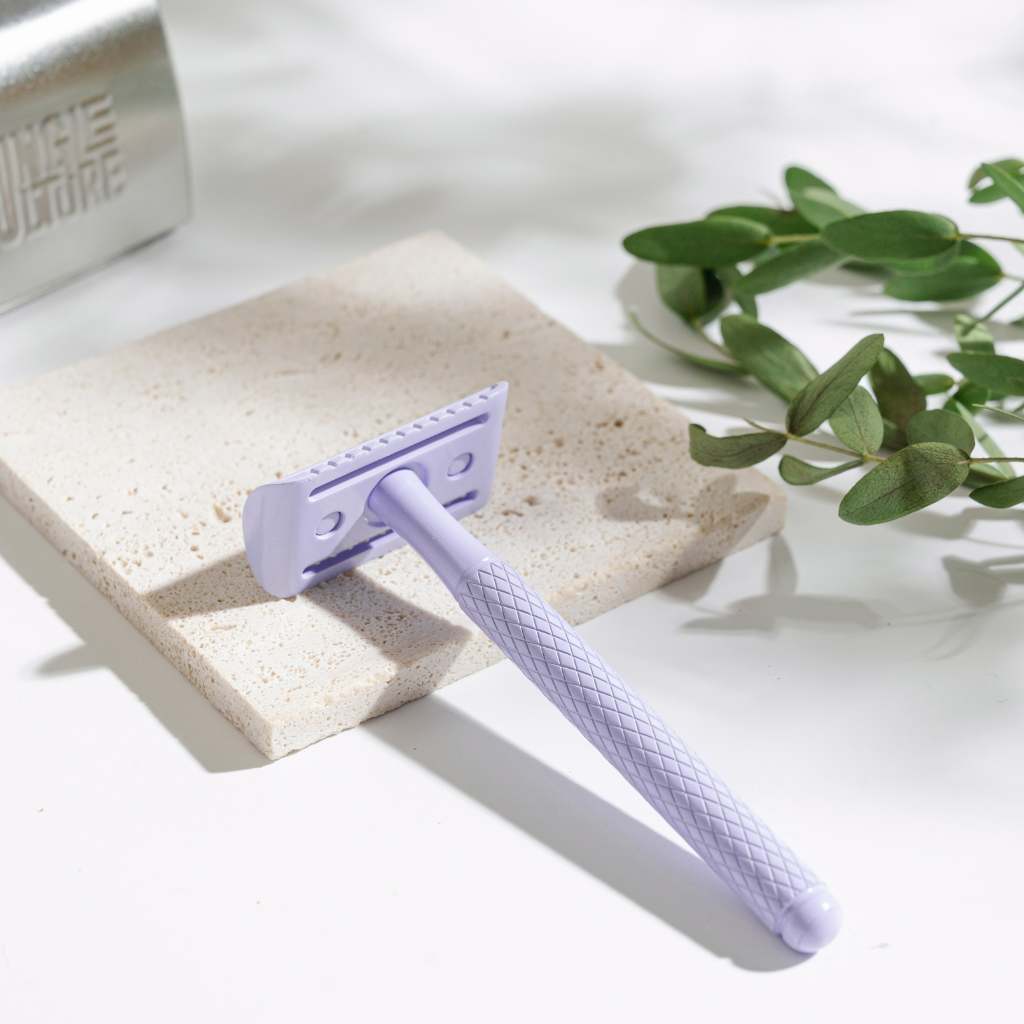 Diamond Grip Safety Razor | Includes 10 Blades