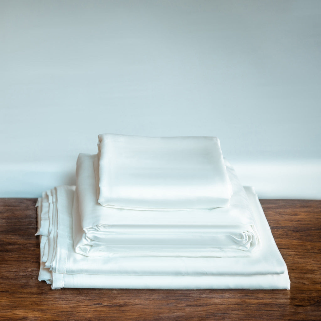 Eucalyptus Silk Sheets | 400TC Sateen | TENCEL™ Lyocell | Cooling